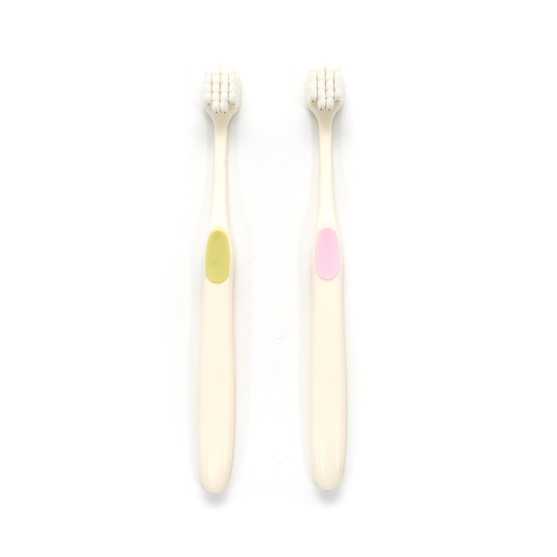 Uchwyt PP/TPE w stylu amerykańskim, bardzo cienka, miękka szczoteczka do zębów dla dorosłych z włosia PBT